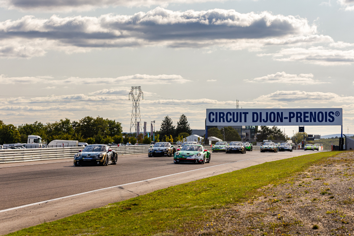 Porsche Carrera Cup France : Dijon sourit à Alessandro Ghiretti