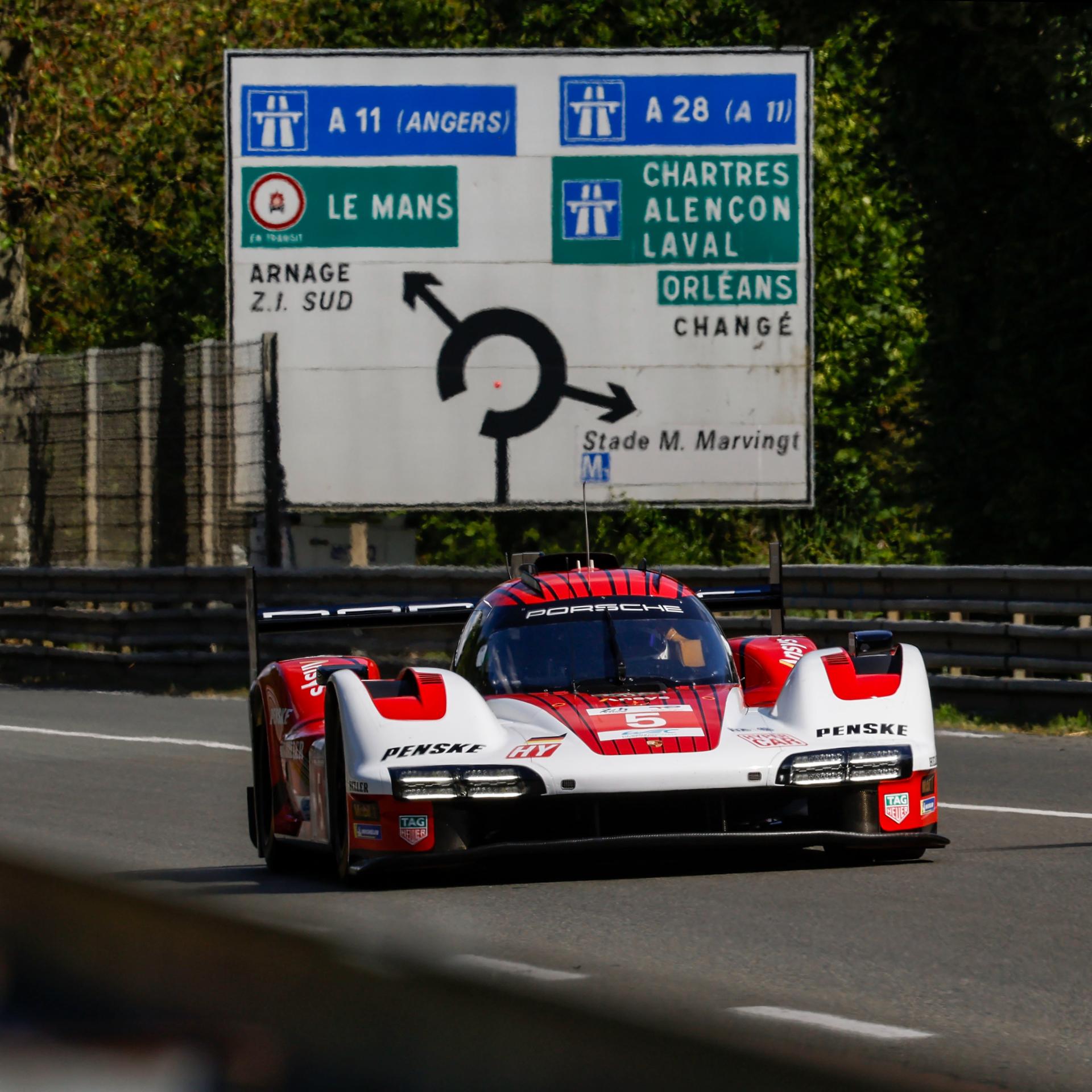 24H du Mans 2024 : Porsche sur le podium à 22H
