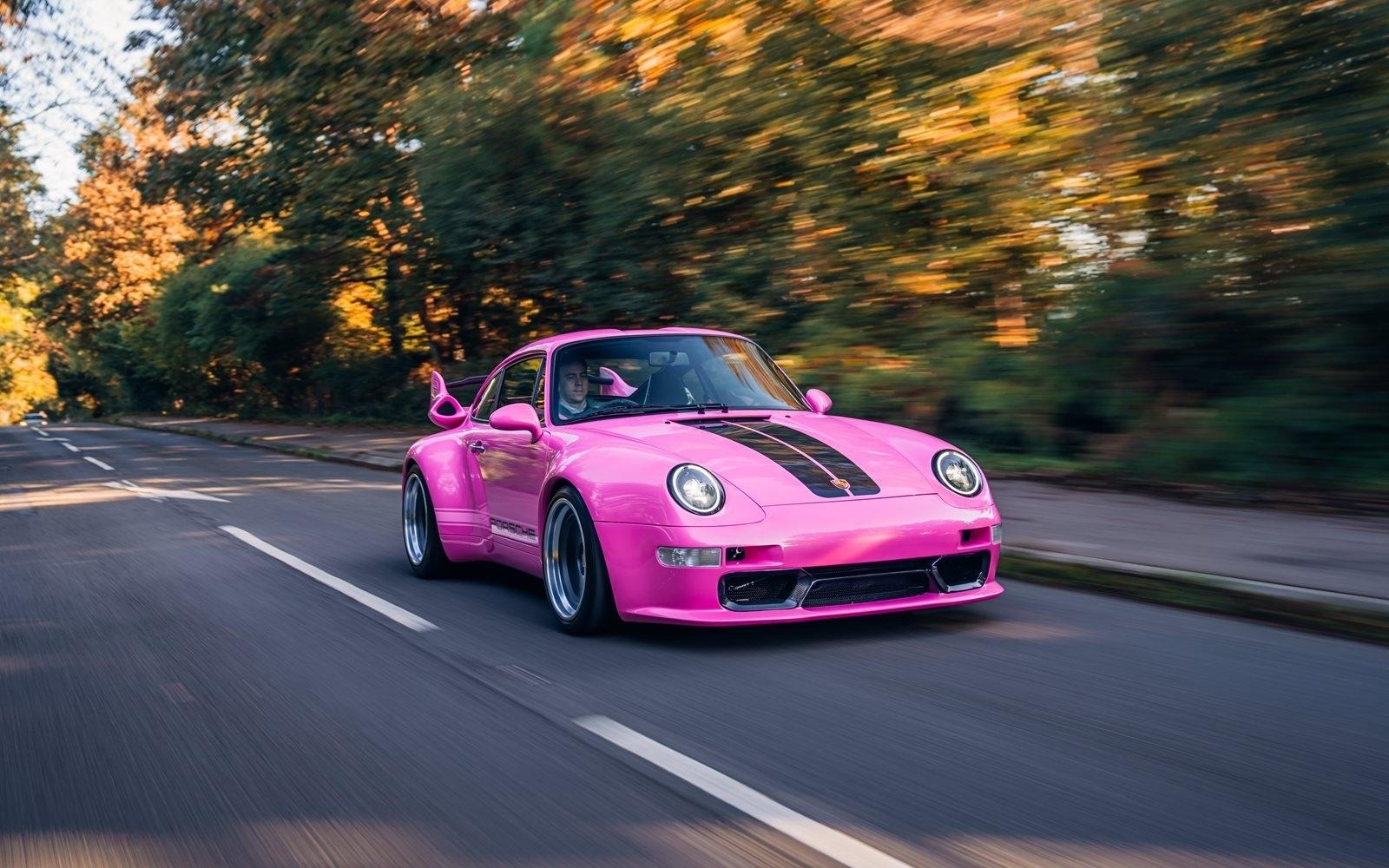 La Porsche 911 “Bubblegum” par Gunther Werks est à découvrir chez DK Engineering