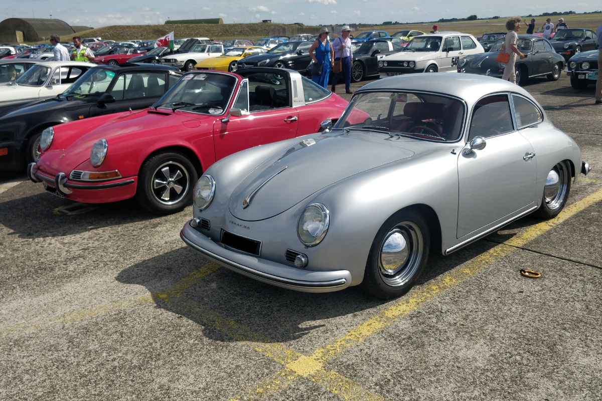 D’épaves à voitures exceptionnelles “Votre Porsche, votre histoire”