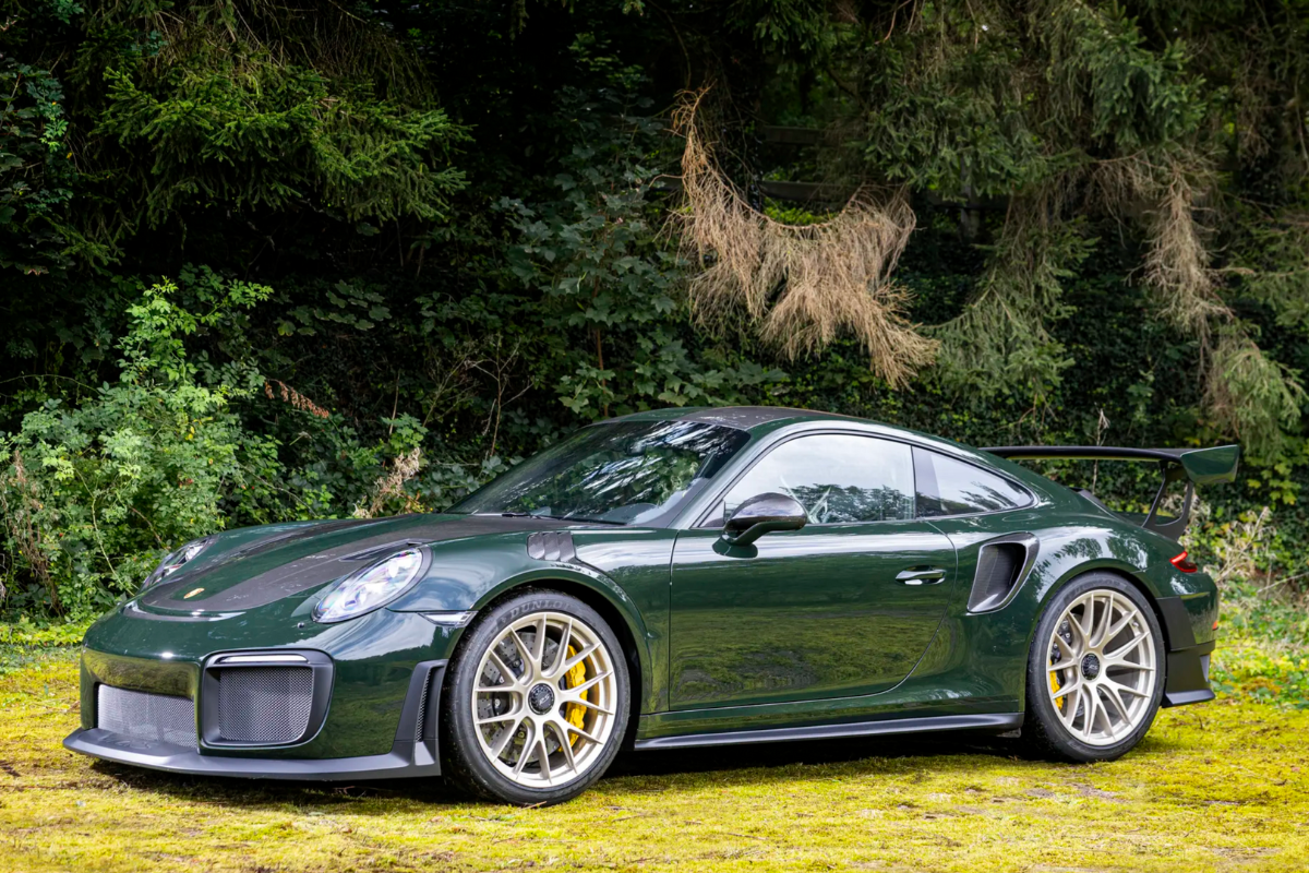 Porsche 911 GT2 RS Weissach : Un modèle bientôt sous le marteau de RM Sotheby’s