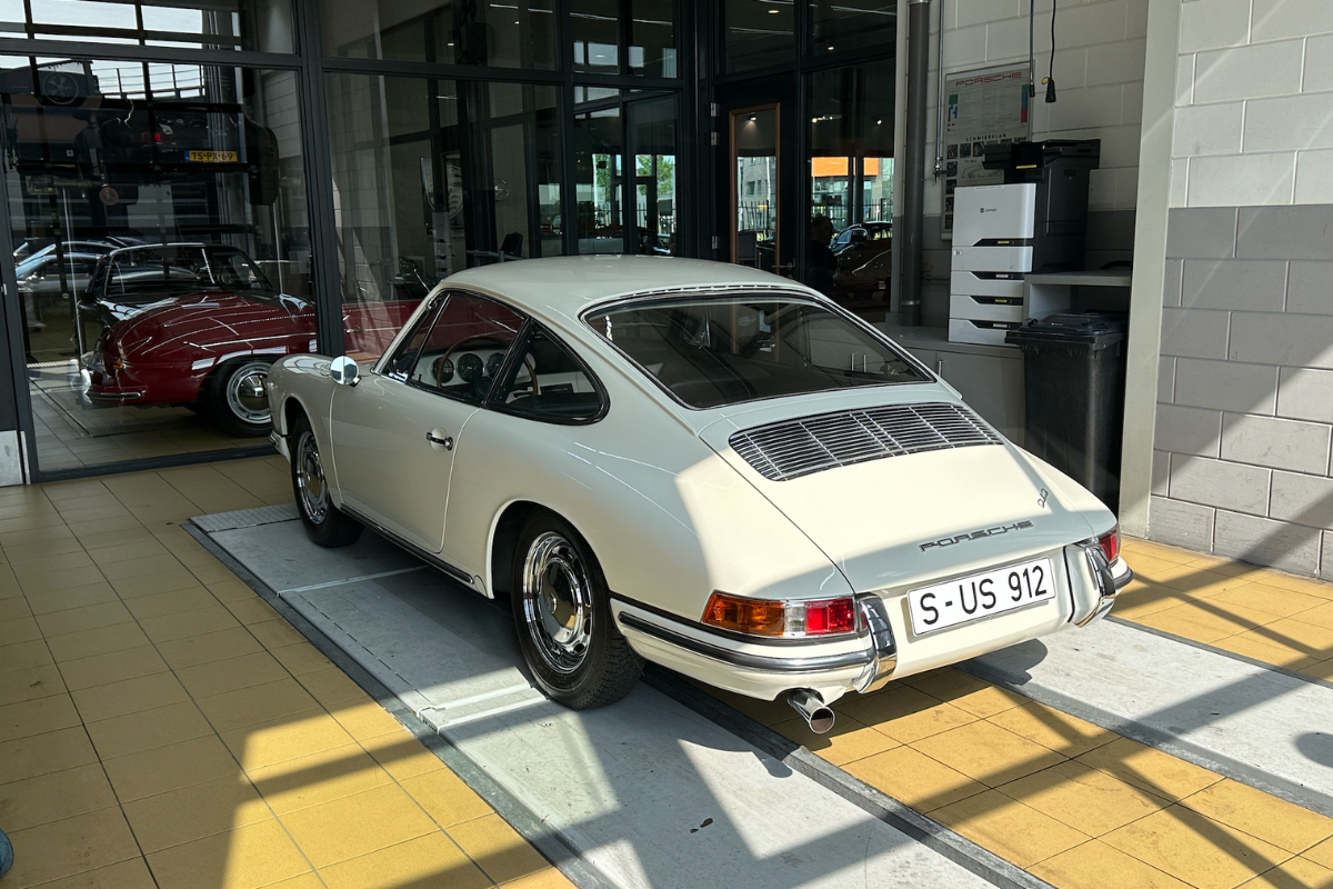 Porsche 912 prototype