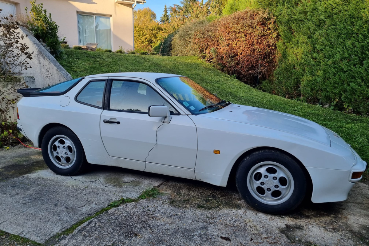 Porsche 944-1