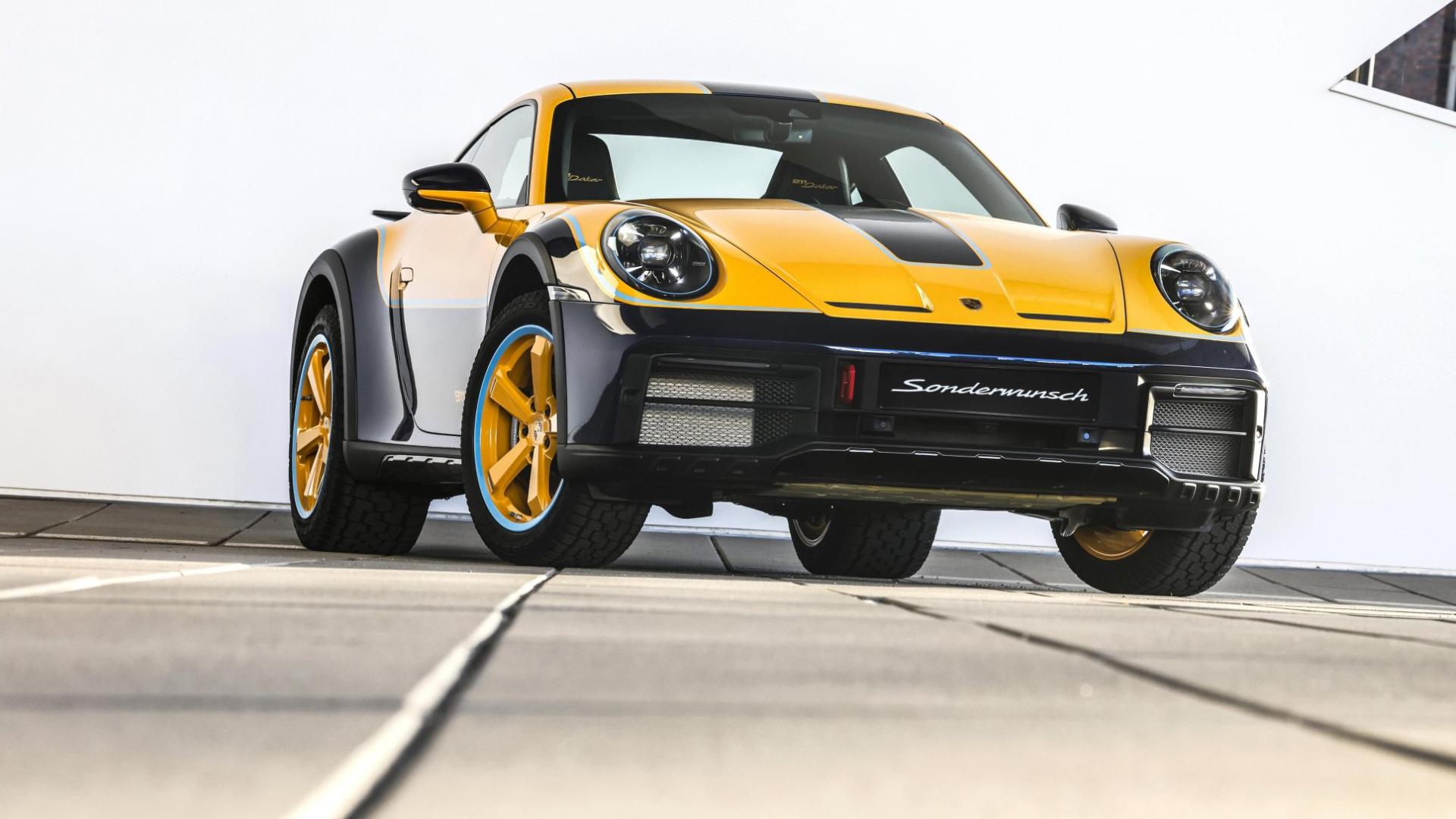 Porsche 992 dakar 1