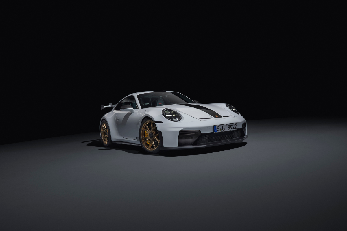 Porsche 992 gt3 phase 2 avant