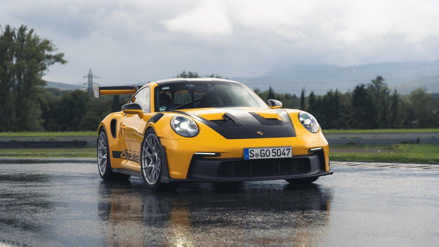 Porsche 992 gt3 rs pilot sport s 5