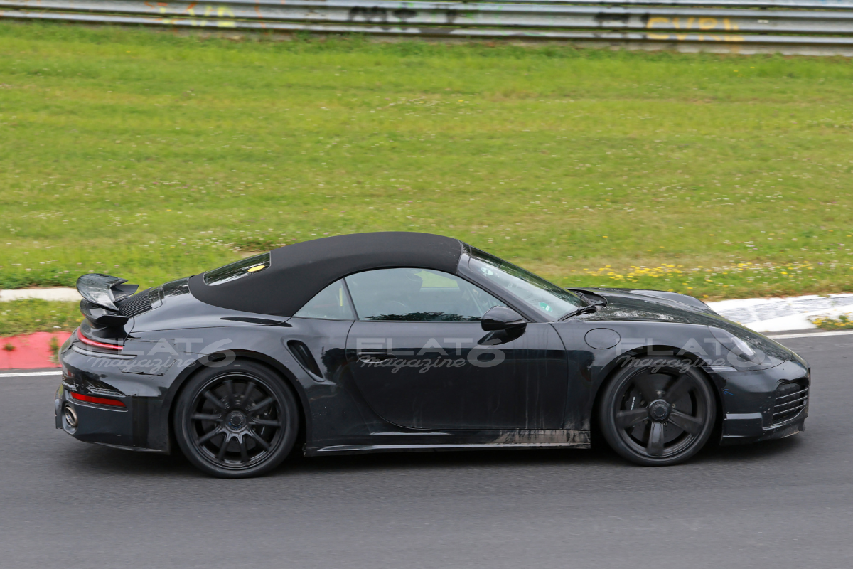 Porsche 992 turbo s facelift spyshots