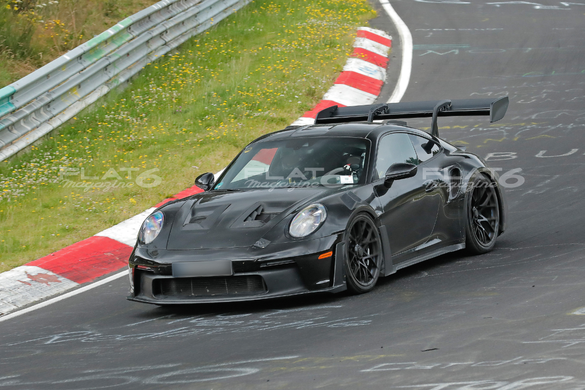 Porsche 992 2 gt3 rs 2