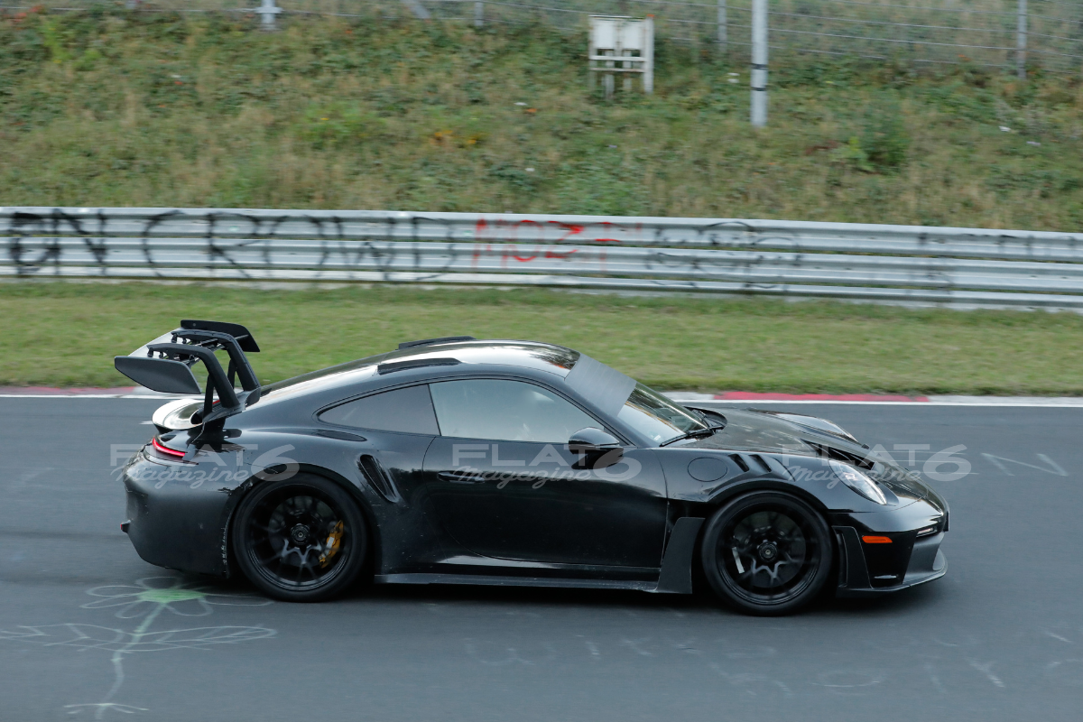 Porsche 992 2 gt3 rs flat 6